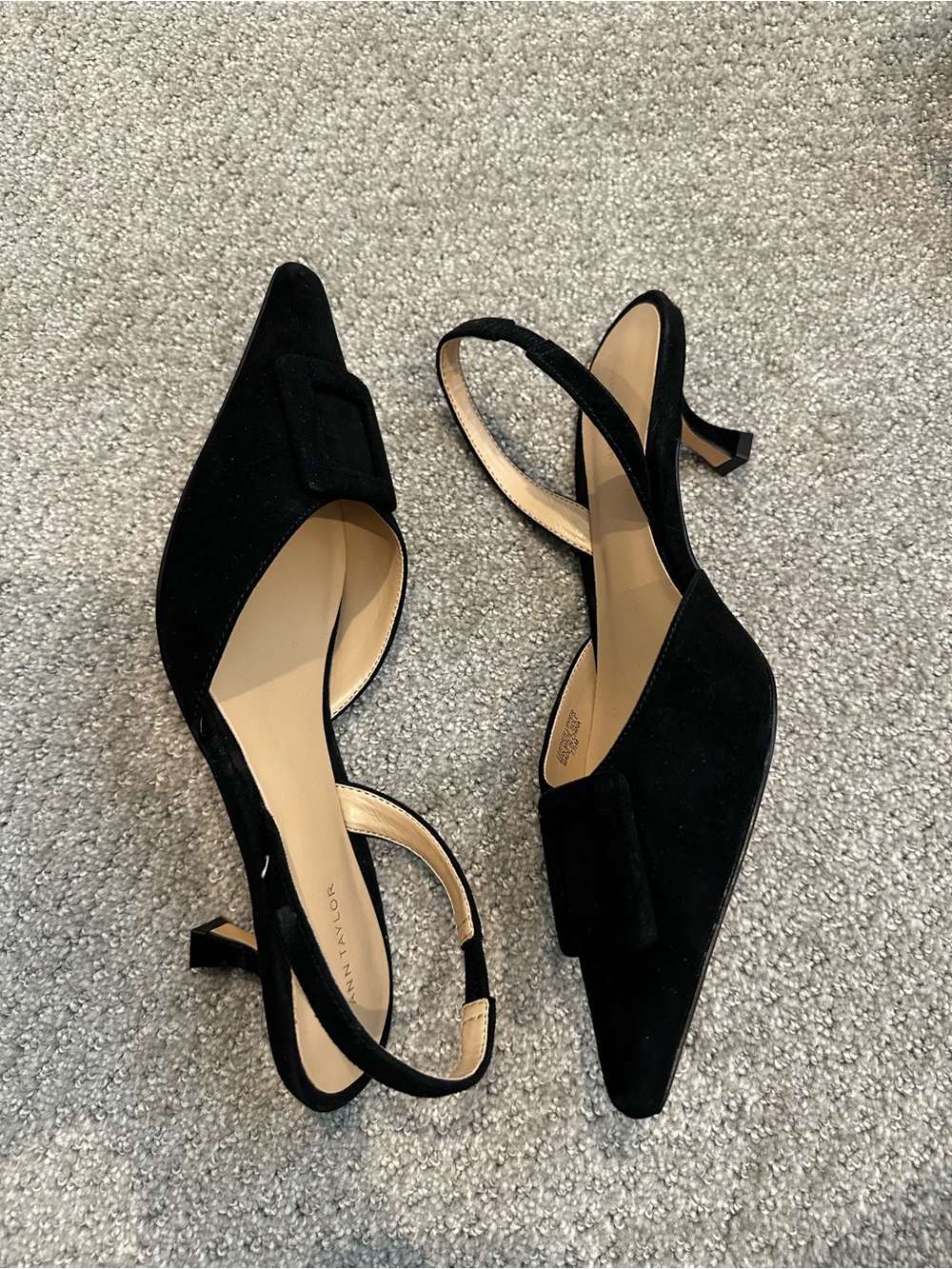 Ann Taylor Black Suede Pointed Slingback Heels - Picture 5 of 6